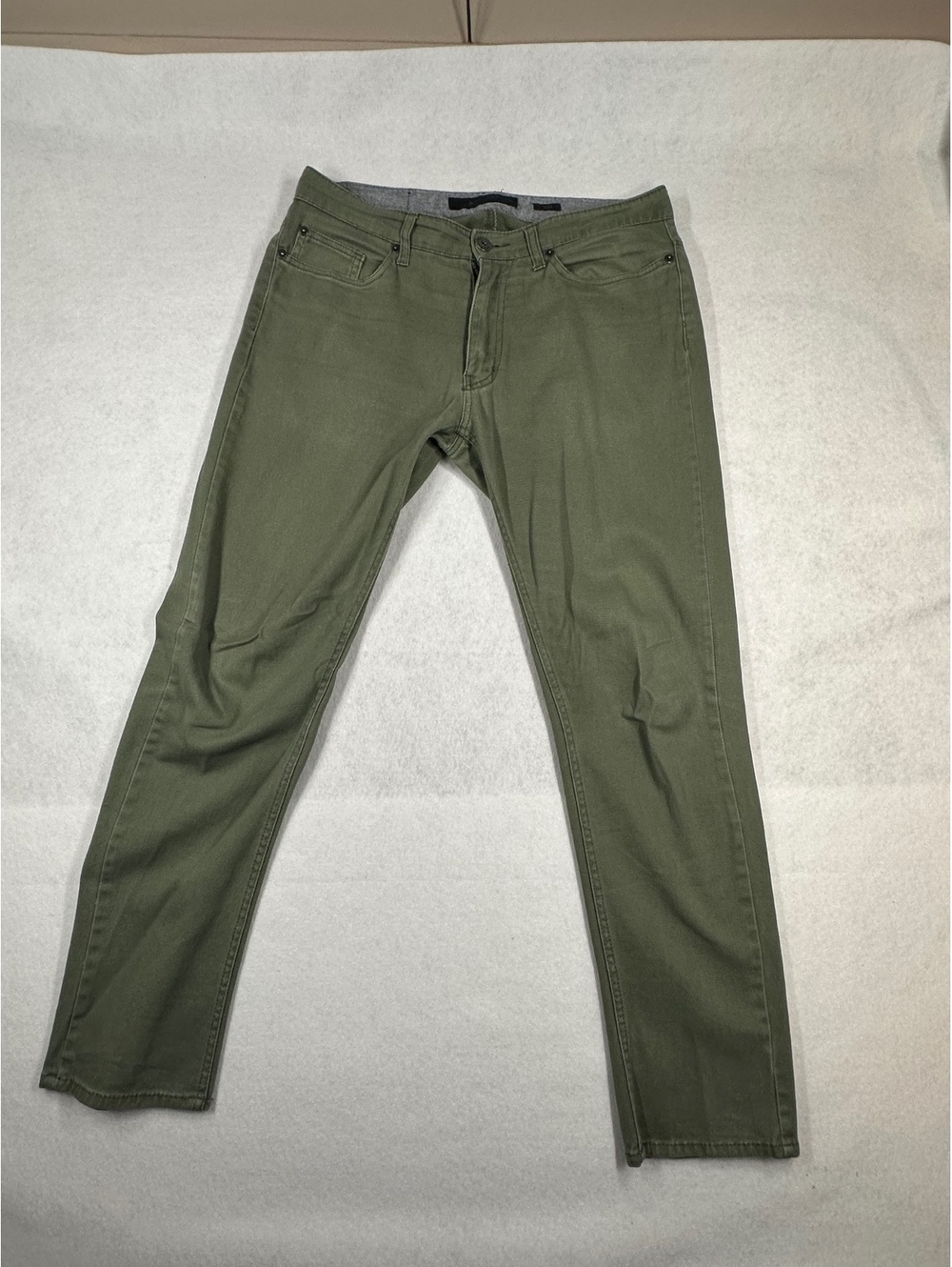 Men's Slim Fit Olive Green Jeans Size 32x32